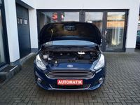 Gebraucht Ford S-MAX Titanium 239 PS (175 kW) 2018 Blau Van / Kleinbus