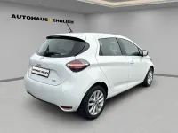 Gebraucht Renault Zoe Experience 50 kW (69 PS) 2021 Weiß Kleinwagen