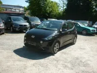 Gebraucht Hyundai i10 Trend 84 PS (61 kW) 2022 Schwarz Kleinwagen