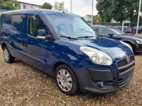Gebraucht Fiat Doblò 101 PS (74 kW) 2013 Blau Van / Kleinbus