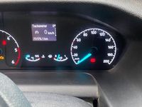 Gebraucht Ford Transit Custom 105 PS (77 kW) 2018 Weiß Van / Kleinbus