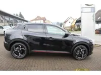 Neu Alfa Romeo Junior Edizione Speciale 145 PS (106 kW) 2025 Andere farbe SUV