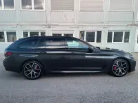Używany BMW 530 Performance 286 KM (210 kW) 2023 Szary Kombi