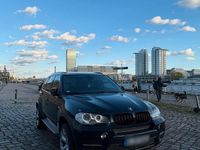 Second-hand BMW X5 306 CP (225 kW) 2010 Negru SUV