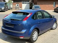 Gebraucht Ford Focus Fun X 101 PS (74 kW) 2007 Blau Limousine