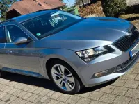 Gebraucht Skoda Superb Style 190 PS (139 kW) 2019 Silber Kombi
