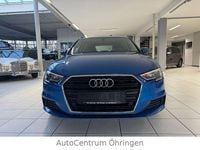 Gebraucht Audi A3 Basis 116 PS (85 kW) 2019 Blau Limousine
