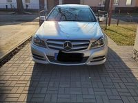 Gebraucht Mercedes C180 156 PS (114 kW) 2011 Silber Coupé