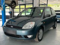 gebraucht Ford Fiesta 1.3 Benzin Klima TÜV Service neu