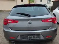 Gebraucht Alfa Romeo Giulietta Turismo 105 PS (77 kW) 2012 Grau Kleinwagen