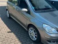 Gebraucht Mercedes B170 116 PS (85 kW) 2007 Grau Van / Kleinbus