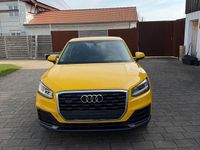 Gebraucht Audi Q2 150 PS (110 kW) 2017 Gelb SUV