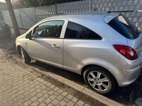Gebraucht Opel Corsa Edition 65 PS (47 kW) 2009 Silber Kleinwagen
