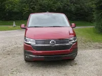 Gebraucht VW Multivan Pro 199 PS (146 kW) 2021 Rot Van / Kleinbus