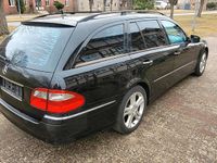 Gebraucht Mercedes E200 Avantgarde 184 PS (135 kW) 2006 Schwarz Kombi