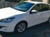 Gebraucht Peugeot 308 SW Active 120 PS (88 kW) 2015 Weiß Kombi