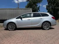 Gebraucht Opel Astra Design Edition 120 PS (88 kW) 2011 Silber Kombi
