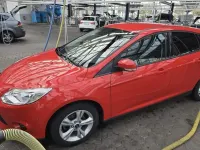 Usata Ford Focus 101 CV (74 kW) 2014 Rosso Berlina