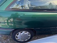 Gebraucht Opel Astra 75 PS (55 kW) 1997 Grün Limousine