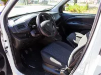 Gebraucht Opel Combo Selection 95 PS (69 kW) 2018 Weiß Van / Kleinbus