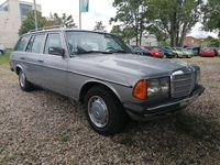 Gebraucht Mercedes 300 125 PS (91 kW) 1981 Grau Kombi