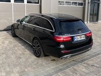 Gebraucht Mercedes E220 194 PS (142 kW) 2018 Schwarz Kombi