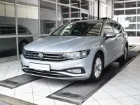 Gebraucht VW Passat Business 150 PS (110 kW) 2022 Silber Kombi