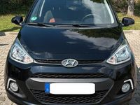 Gebraucht Hyundai i10 87 PS (63 kW) 2016 Schwarz Kleinwagen
