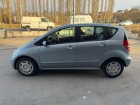 Gebraucht Mercedes A170 117 PS (86 kW) 2006 Blau Limousine