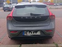 Gebraucht Volvo V40 120 PS (88 kW) 2015 Limousine