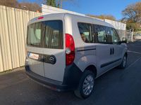 Gebraucht Opel Combo 120 PS (88 kW) 2018 Silber Abholung