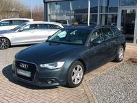 Gebraucht Audi A6 Ambiente 180 PS (132 kW) 2014 Blau Kombi