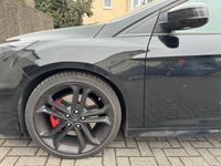 gebraucht Ford Focus 2,0 EcoBoost ST Leder-Sport-Paket ST