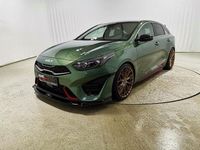Gebraucht Kia ProCeed Sport 204 PS (150 kW) 2024 (exg) experience green met. Kleinwagen