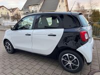 Gebraucht Smart ForFour Electric Drive 60 kW (82 PS) 2021 Weiß Kleinwagen