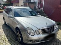 Gebraucht Mercedes E320 Avantgarde 224 PS (164 kW) 2007 Silber Kombi