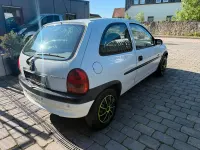 Gebraucht Opel Corsa 60 PS (44 kW) 1997 Weiß Kleinwagen