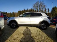 Gebraucht VW T-Cross Move 110 PS (80 kW) 2023 Reflexsilber (metallic) SUV