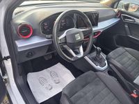 Gebraucht Seat Arona FR 150 PS (110 kW) 2024 Nevadaweißmet. SUV