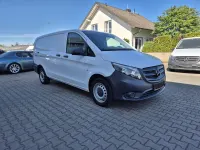 Gebraucht Mercedes Vito 163 PS (119 kW) 2022 Arktikweiss Van