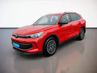 Gebraucht VW Tiguan Goal 150 PS (110 kW) 2025 Persimmon red SUV