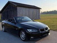 Gebraucht BMW 318 Cabriolet 143 PS (105 kW) 2011 Schwarz Cabrio