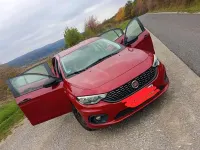 Gebraucht Fiat Tipo 95 PS (69 kW) 2016 Rot Kleinwagen