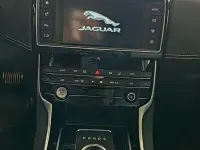 Używany Jaguar XE S 381 KM (280 kW) 2018 Czerwony Sedan/Limuzyna