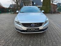 Gebraucht Volvo V60 Kinetic 150 PS (110 kW) 2017 Silber Kombi