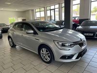 Gebraucht Renault Mégane IV Experience 132 PS (97 kW) 2017 Silber Limousine