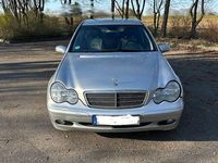 Gebraucht Mercedes C200 Classic 116 PS (85 kW) 2003 Grau Limousine