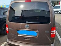 Usata VW Caddy Maxi 102 CV (75 kW) 2012 Marrone Monovolume