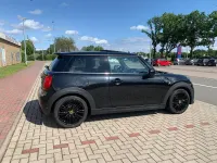 Gebraucht Mini Cooper SE Classic 135 kW (184 PS) 2022 Schwarz Kleinwagen