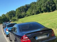 Gebraucht Mercedes E500 306 PS (225 kW) 2002 Blau Limousine